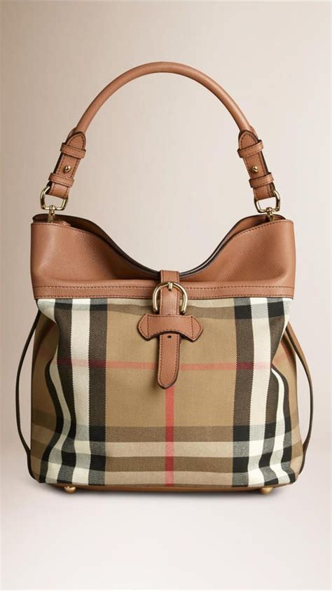 burberry accessoires femmes|Burberry site officiel soldes.